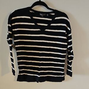 Vince Striped V-Neck Long Sleeve Tee